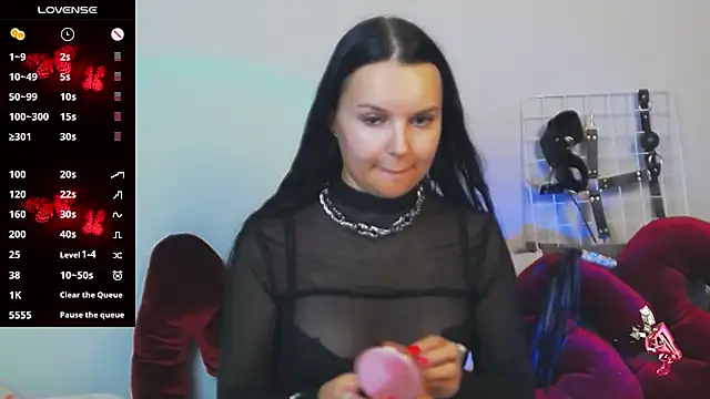 Snapshot of Miss_Vic chatting on 14, 10, 2025 Miss Vic online show from 14, 10, 2025