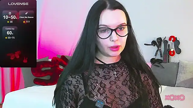 Miss Vic online show from 22, 5, 2026