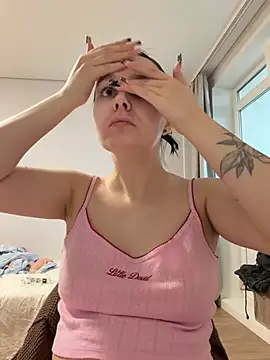 Miss Vic online show from 29, 5, 2026