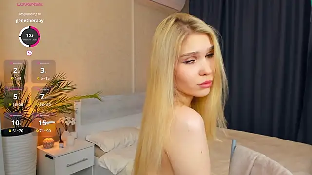 Snapshot of mae_barbiee chatting on 7, 3, 2025 mae barbiee online show from 7, 3, 2025