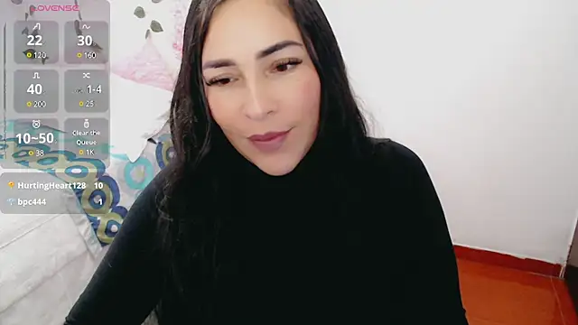 Snapshot of luna_lgomez_ chatting on 20, 3, 2025 luna lgomez  online show from 20, 3, 2025