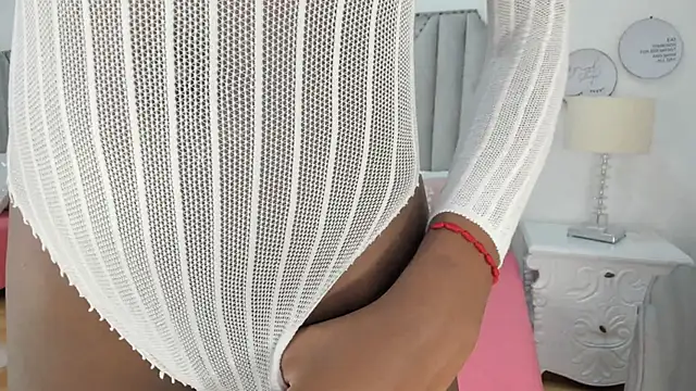 SamantaMarquez online show from 4, 11, 2025