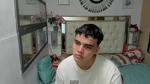 heiker  online show from 28, 10, 2025