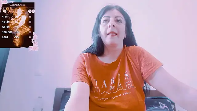 Snapshot of Alina_eve chatting on 12, 10, 2025 Alina eve online show from 12, 10, 2025
