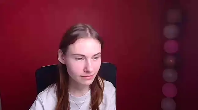 Snapshot of Fiona_Night chatting on 5, 3, 2025 Fiona Night online show from 5, 3, 2025