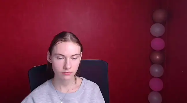Snapshot of Fiona_Night chatting on 6, 3, 2025 Fiona Night online show from 6, 3, 2025