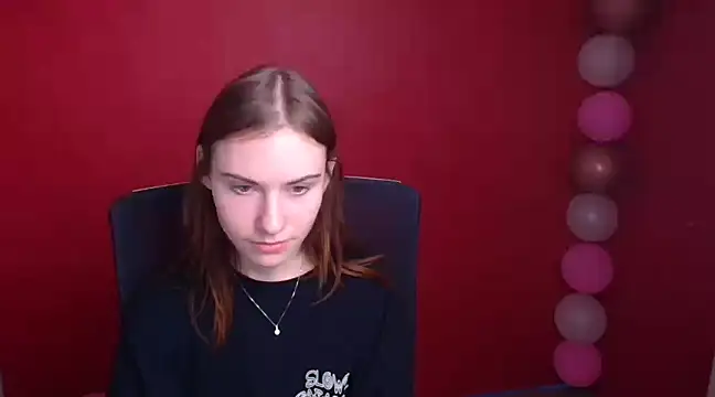 Snapshot of Fiona_Night chatting on 7, 3, 2025 Fiona Night online show from 7, 3, 2025