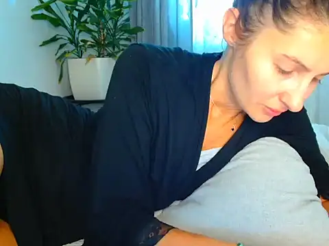 Irina9793 online show from 14, 7, 2026