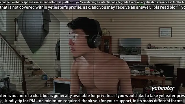 Snapshot of yetieater chatting on 30, 1, 2025 yetieater online show from 30, 1, 2025