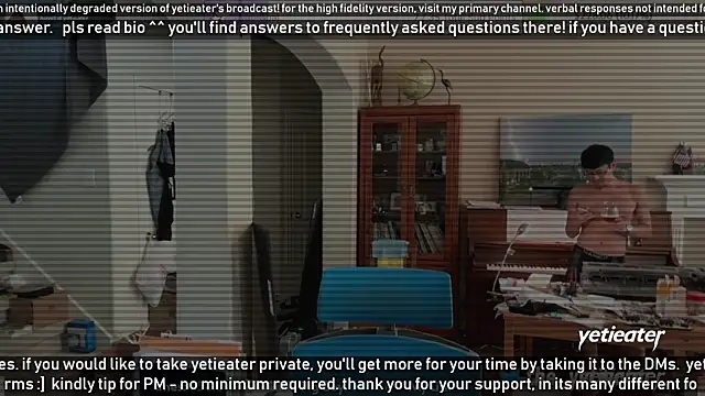 Snapshot of yetieater chatting on 8, 2, 2025 yetieater online show from 8, 2, 2025