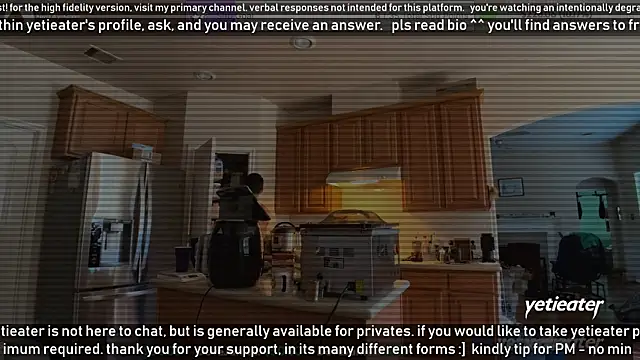 Snapshot of yetieater chatting on 20, 3, 2025 yetieater online show from 20, 3, 2025