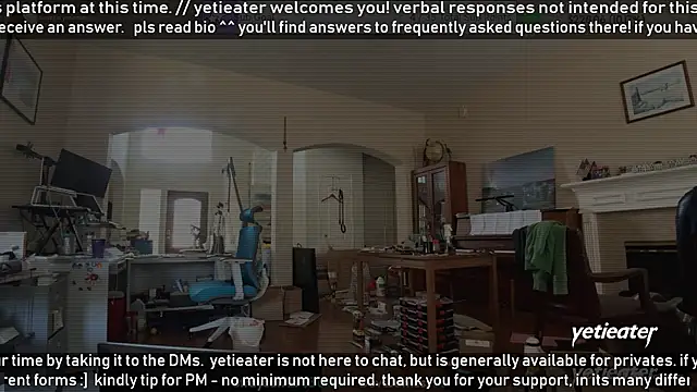 Snapshot of yetieater chatting on 11, 5, 2026 yetieater online show from 11, 5, 2026