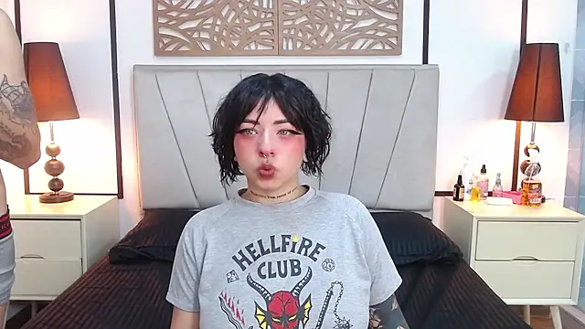 Snapshot of Aria_and_orien chatting on 7, 3, 2025 Aria and orien online show from 7, 3, 2025