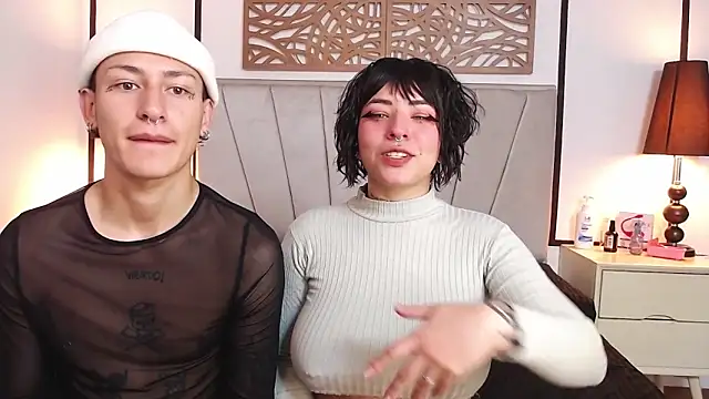 Snapshot of Aria_and_orien chatting on 9, 3, 2025 Aria and orien online show from 9, 3, 2025