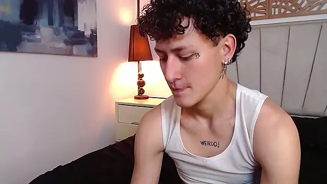 Snapshot of Aria_and_orien chatting on 13, 3, 2025 Aria and orien online show from 13, 3, 2025