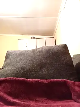 Snapshot of JuicyMilkyTizzy chatting on 21, 10, 2025 JuicyMilkyTizzy online show from 21, 10, 2025