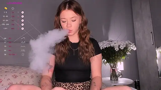 dinky  emily online show from 2, 11, 2025