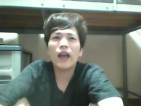 Snapshot of mgnhiroyuki chatting on 12, 9, 2025 mgnhiroyuki online show from 12, 9, 2025