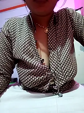 Snapshot of Beautiful_Puja chatting on 12, 3, 2025 Beautiful Puja online show from 12, 3, 2025