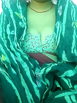 Snapshot of Beautiful_Puja chatting on 23, 3, 2025 Beautiful Puja online show from 23, 3, 2025