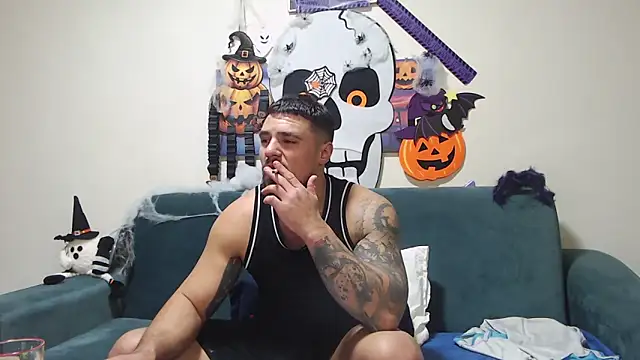 Tiberius hunk online show from 12, 11, 2025