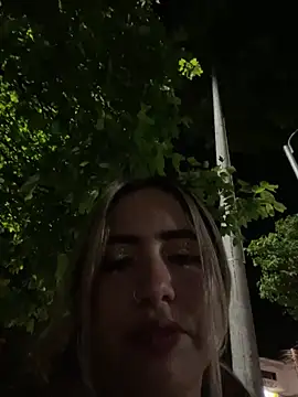 lunaxxx 69 online show from 18, 10, 2025