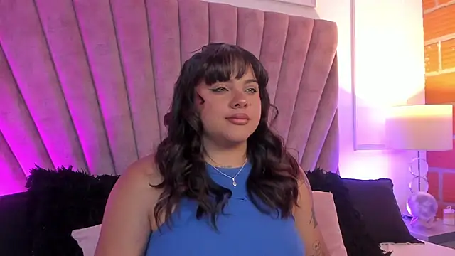 Snapshot of LunaSotto chatting on 31, 10, 2025 LunaSotto online show from 31, 10, 2025