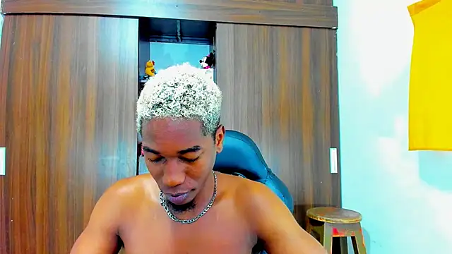 Dreamastercum  online show from 21, 10, 2025