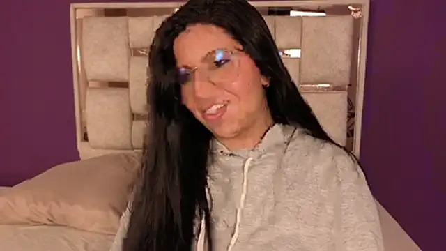 emilyy cooperr online show from 12, 1, 2026