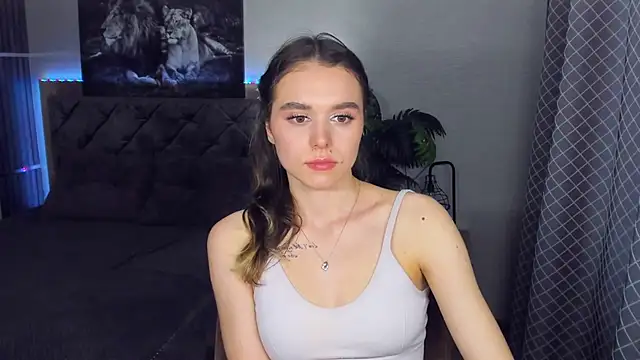 EmelyMason online show from 3, 3, 2026