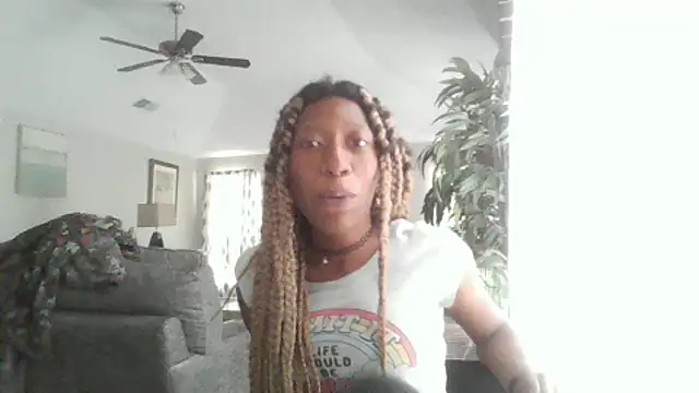 Snapshot of CarribeanPrincess chatting on 8, 3, 2025 CarribeanPrincess online show from 8, 3, 2025