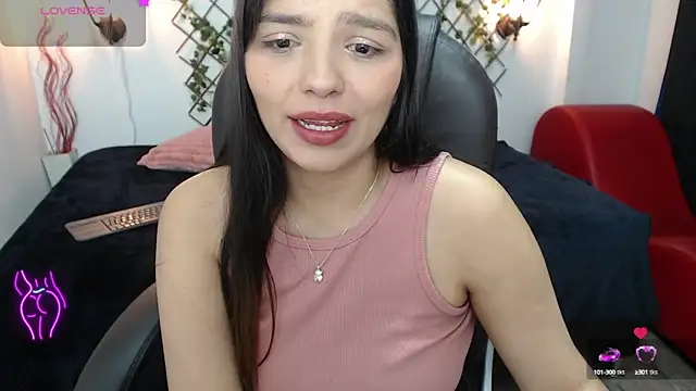 Snapshot of issa__nassar chatting on 2, 10, 2025 issa nassar online show from 2, 10, 2025