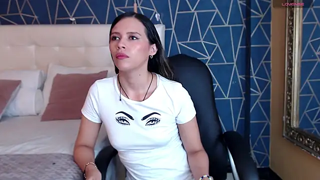 Snapshot of LiliJensen chatting on 13, 10, 2025 LiliJensen online show from 13, 10, 2025