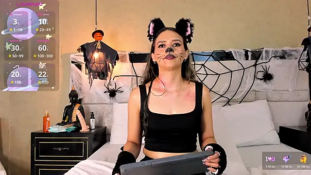 Snapshot of LiliJensen chatting on 21, 10, 2025 LiliJensen online show from 21, 10, 2025