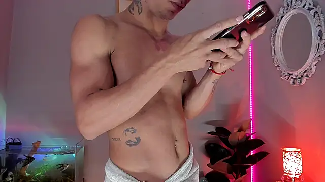 Snapshot of CRAZY-BOY99 chatting on 19, 9, 2025 CRAZY-BOY99 online show from 19, 9, 2025