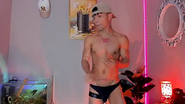 Snapshot of CRAZY-BOY99 chatting on 22, 9, 2025 CRAZY-BOY99 online show from 22, 9, 2025