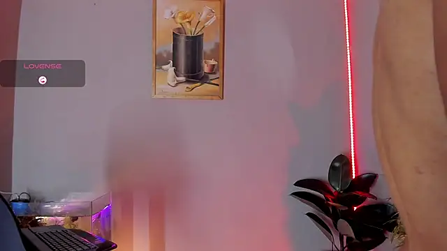 Snapshot of CRAZY-BOY99 chatting on 28, 10, 2025 CRAZY-BOY99 online show from 28, 10, 2025