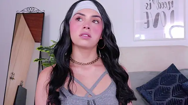 SaritaBratz online show from 26, 11, 2025