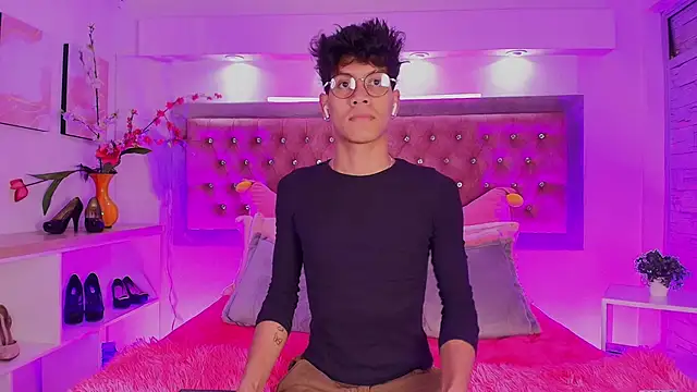 Jonas Rivers online show from 6, 10, 2025