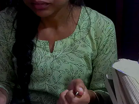 Snapshot of mayra89 chatting on 12, 11, 2025 mayra89 online show from 12, 11, 2025