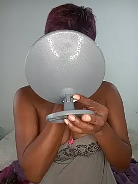 Missvixen81 online show from 28, 5, 2026
