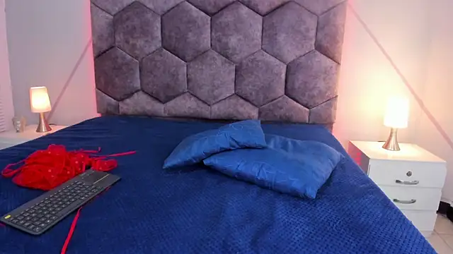 Snapshot of aurora_collinss_ chatting on 20, 3, 2025 aurora collinss online show from 20, 3, 2025