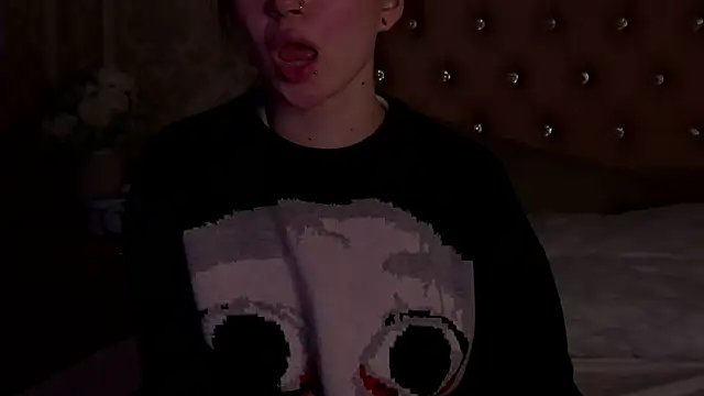 HeatherSweet  online show from 26, 4, 2026