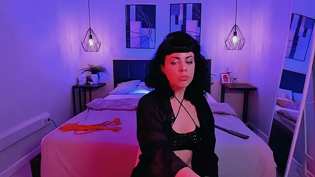 Snapshot of TrishLovers chatting on 21, 3, 2025 TrishLovers online show from 21, 3, 2025