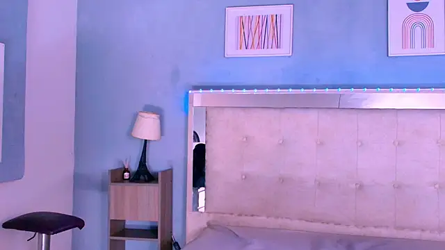 Snapshot of Emily_Castillo_1 chatting on 22, 9, 2025 Emily Castillo 1 online show from 22, 9, 2025