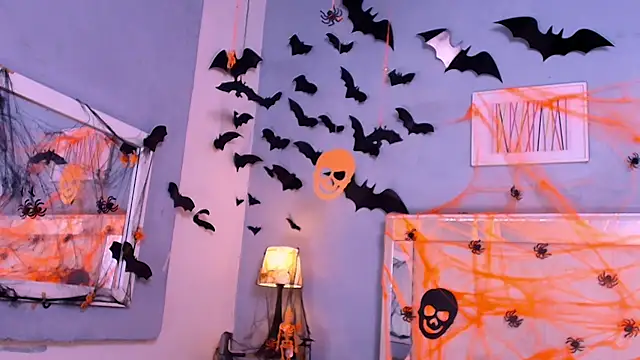 Snapshot of Emily_Castillo_1 chatting on 30, 10, 2025 Emily Castillo 1 online show from 30, 10, 2025