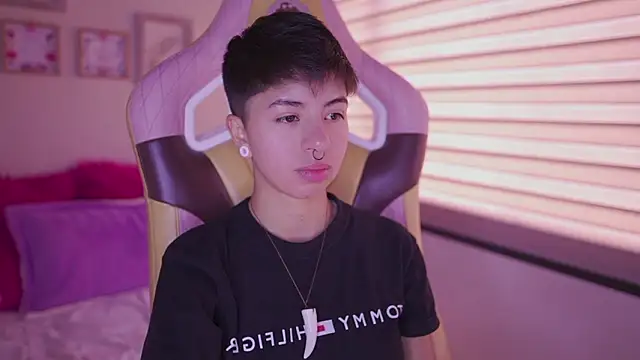 tommy blue online show from 20, 3, 2026