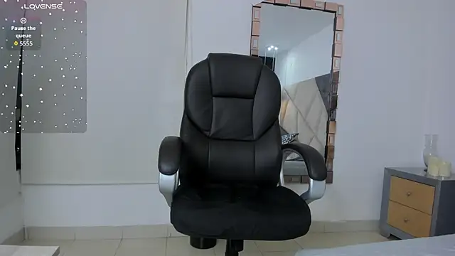 Snapshot of SaskiaGrendel chatting on 21, 9, 2025 SaskiaGrendel online show from 21, 9, 2025