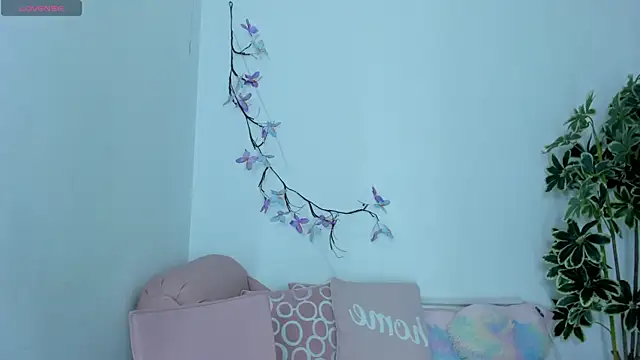 Snapshot of SaskiaGrendel chatting on 22, 10, 2025 SaskiaGrendel online show from 22, 10, 2025