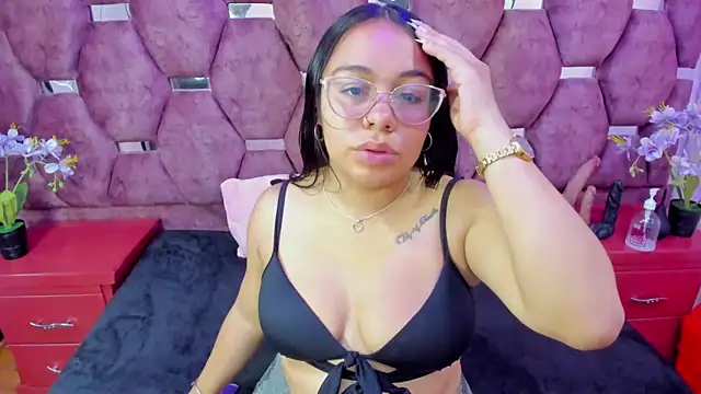  Violeta 18 online show from 25, 11, 2025